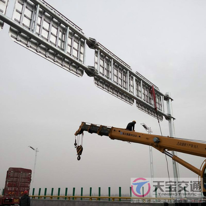 萍乡高速公路标志杆厂家 指引着人们安全行驶